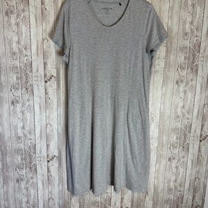 Toad & Co Windemere II Gray White Striped Short Sleeve Dress